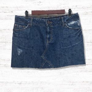 Gap Jeans Denim Skirt Mini Size 10 Raw Hem